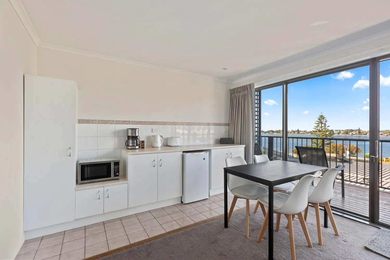Apartment Penguin Mews Merimbula Australia